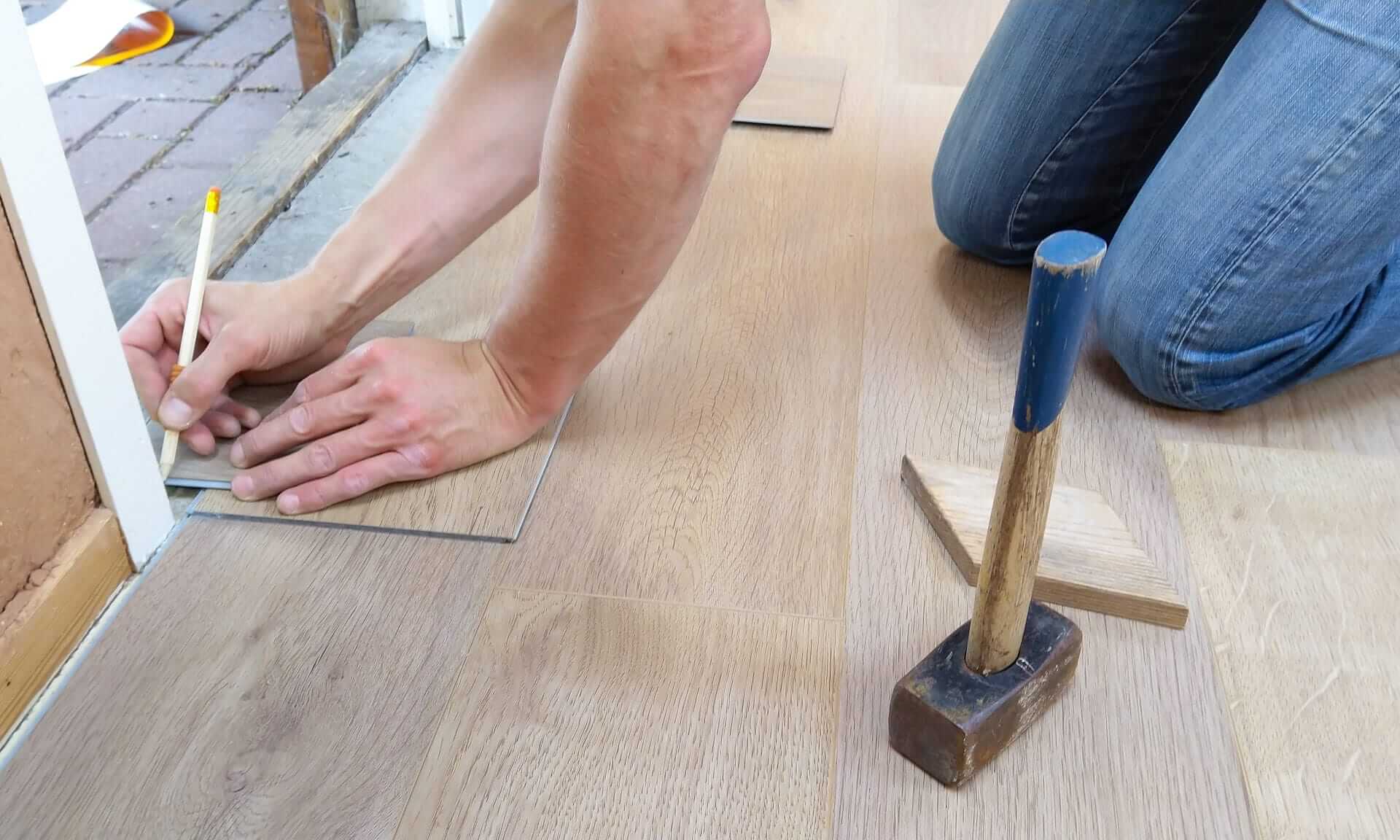 Best pris på snekker